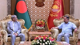 রাষ্ট্রপতির সঙ্গে প্রধানমন্ত্রীর সৌজন্য সাক্ষাৎ বঙ্গভবনে