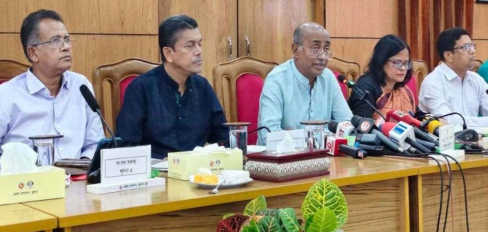 ক্রসফায়ারের পথে নয়, আইনসম্মতভাবেই সন্ত্রাস দমন করতে হবে: আইনমন্ত্রী
