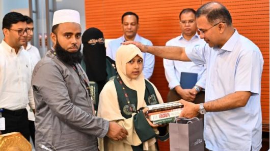 আন্তর্জাতিক কোরআন প্রতিযোগিতায় বিজয়ী হাফেজদের সংবর্ধনা দিলেন প্রধানমন্ত্রী