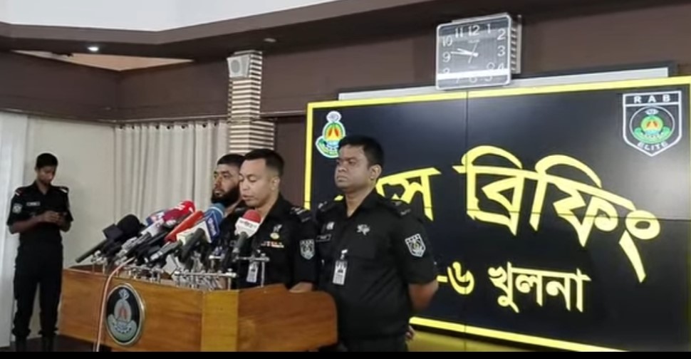 বিদেশি নম্বর, পকেট রাউটার ও ফেসবুক পেজে তৎপরতা, যেভাবে শনাক্ত ‘শ্যুটার আরমান’