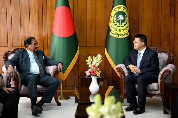 স্পিকারের সঙ্গে চীনের বিদায়ী রাষ্ট্রদূতের সৌজন্য সাক্ষাৎ