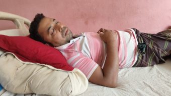 সৌদিতে চাকরির কথা বলে ৪ লাখ ৭৫ হাজার টাকা নেওয়ার অভিযোগ, পাওনা চাইতে গিয়ে বাবা-ছেলেসহ ৩ জন আহত