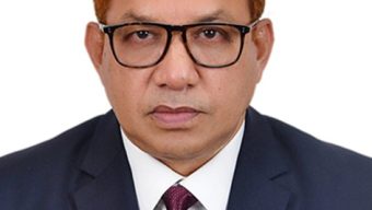 সচিব কামরুজ্জামান চৌধুরীকে জনপ্রশাসন মন্ত্রণালয়ে বদলি