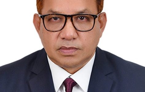 সচিব কামরুজ্জামান চৌধুরীকে জনপ্রশাসন মন্ত্রণালয়ে বদলি