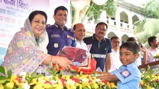 আর্থিক অসচ্ছলতার কারণে কোনো শিশু শিক্ষা থেকে বঞ্চিত হবে না- খাদ্যমন্ত্রী আফরোজা খানম এমপি