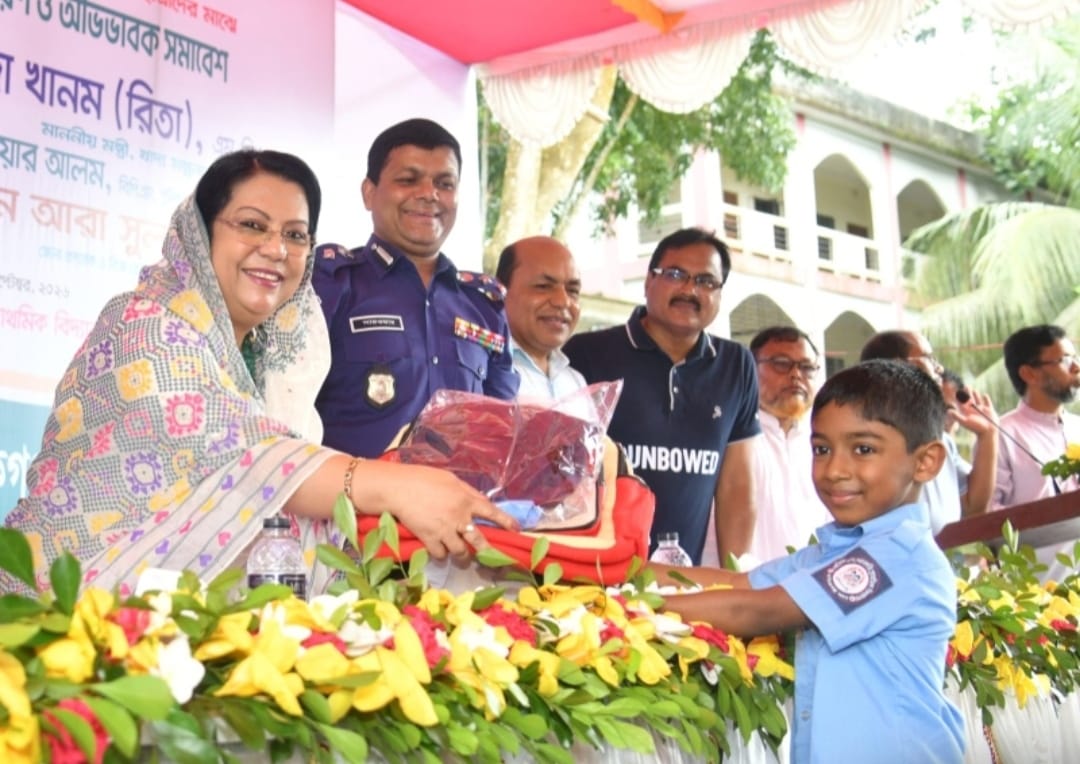 আর্থিক অসচ্ছলতার কারণে কোনো শিশু শিক্ষা থেকে বঞ্চিত হবে না- খাদ্যমন্ত্রী আফরোজা খানম এমপি