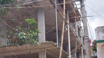 উত্তরার দক্ষিণখান মিয়াপাড়া ক্লাব রোডে জাহাঙ্গির হোসেনের ভবন নির্মাণে অনিয়মের অভিযোগ