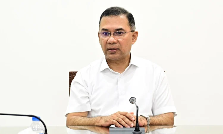 ডেঙ্গু প্রতিরোধে পাড়া-মহল্লায় মাইকিংয়ের নির্দেশ প্রধানমন্ত্রীর