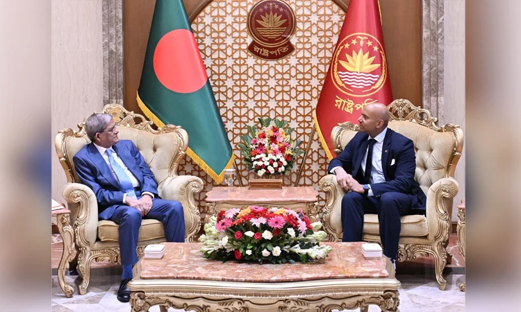 বাংলাদেশে কানাডার বিনিয়োগ বাড়ানোর আহ্বান রাষ্ট্রপতির