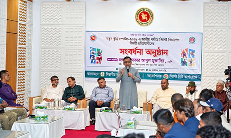 প্রতি তিন ওয়ার্ডে একটি খেলার মাঠ নির্মাণের পরিকল্পনা সরকারের