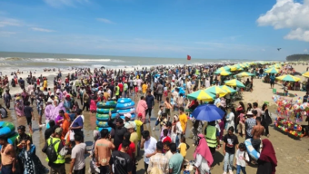 দুর্গাপূজার ছুটিতে পর্যটনকেন্দ্রে ভিড়, চাঙা স্থানীয় অর্থনীতি