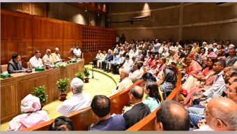 সরকারদলীয় এমপিদের সঙ্গে প্রধানমন্ত্রীর বৈঠক