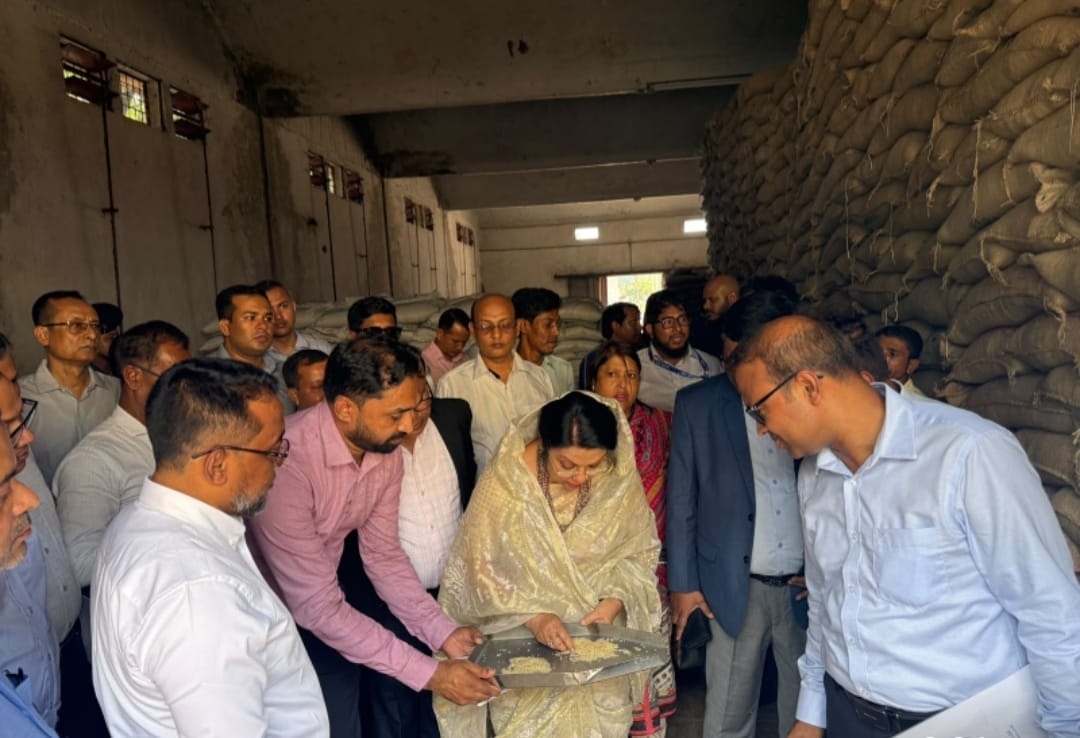 রমজানে খাদ্য সরবরাহ স্বাভাবিক রাখা,  খাদ্য  সংরক্ষণে সক্ষমতা বাড়ানো এবং অপচয় রোধে কার্যকর পদক্ষেপের নির্দেশ খাদ্যমন্ত্রীর
