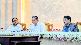 ঢাকায় পরিচ্ছন্নতা অভিযানে ২০ টিম, অনিয়মে জরিমানা ও সরকারি বাসা বাতিলের নির্দেশ