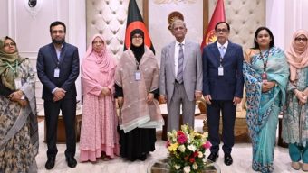 টেক্সটাইল খাতে বিদেশি বিশেষজ্ঞ নির্ভরতা কমানোর আহ্বান রাষ্ট্রপতির