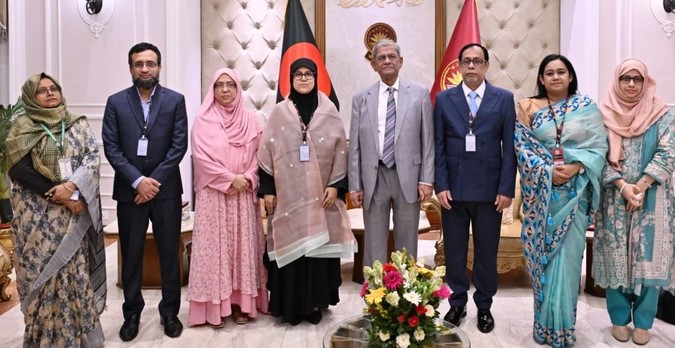 টেক্সটাইল খাতে বিদেশি বিশেষজ্ঞ নির্ভরতা কমানোর আহ্বান রাষ্ট্রপতির