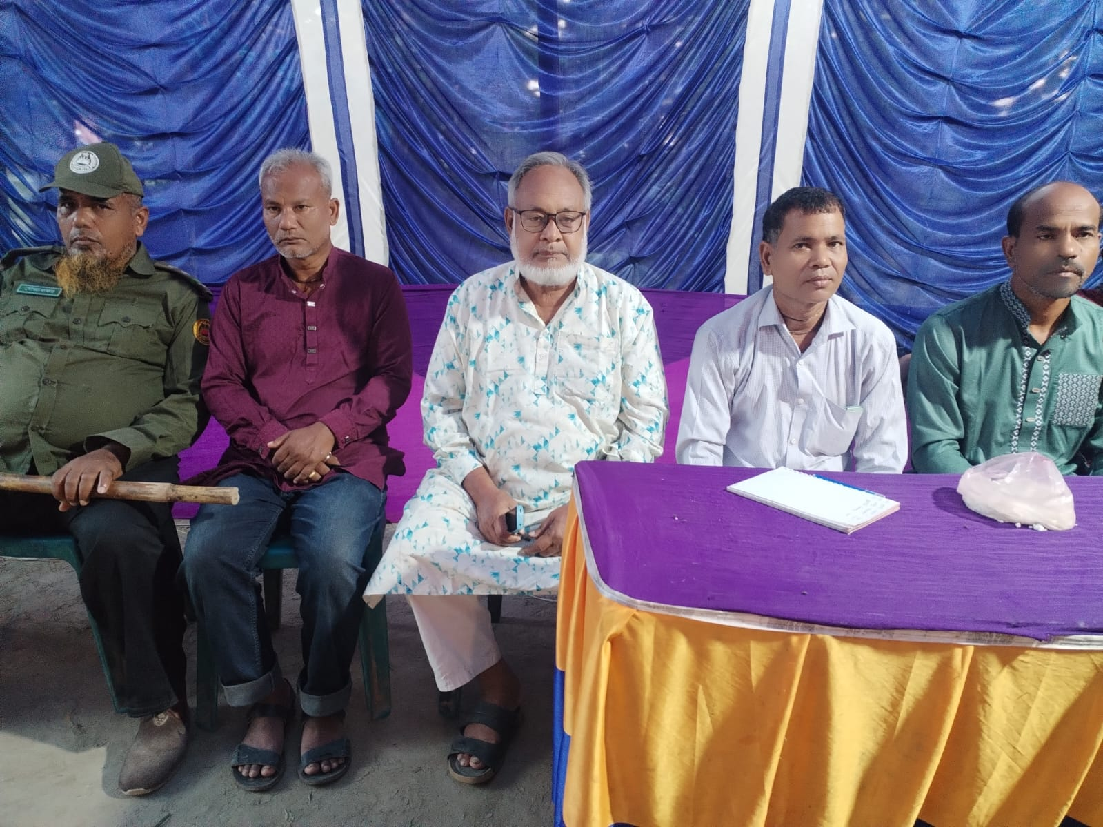অশ্রুসিক্ত বিদায় পীরগঞ্জ বিসমাইল শ্রী শ্রী দূর্গা মন্দিরে আজকে দুর্গা বিসর্জন